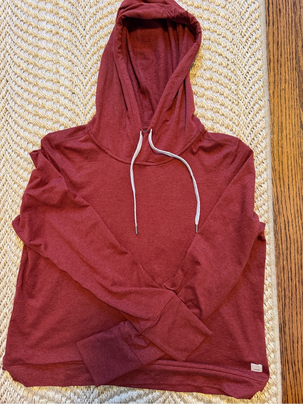 Vuori Women's Rust Red Halo Hooded Pullover size M
